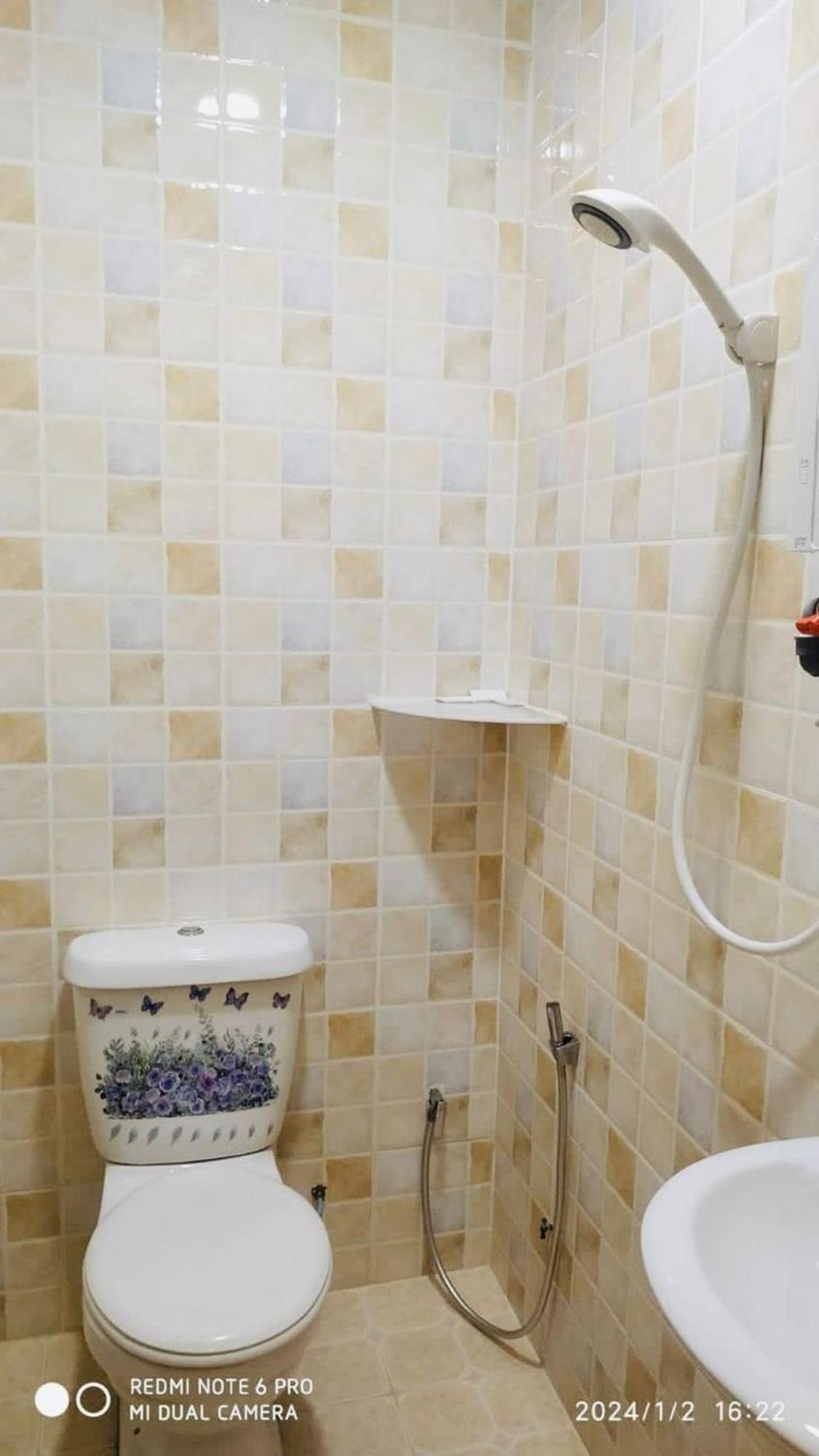 קאמפונג בגאן לאלאנג Hotel Casa Reo מראה חיצוני תמונה